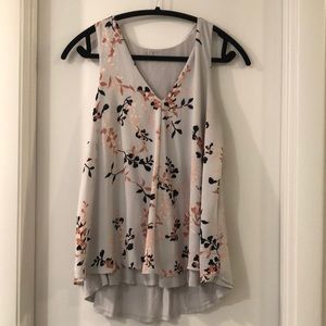 Floral sleeveless blouse size M